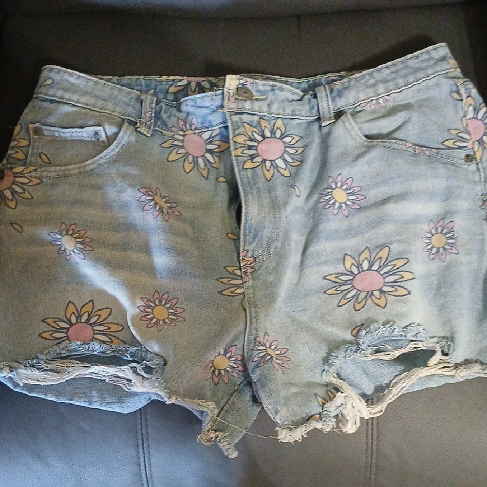 NOBO No Boundaries Floral Denim Shorts Juniors Size 17 Distressed